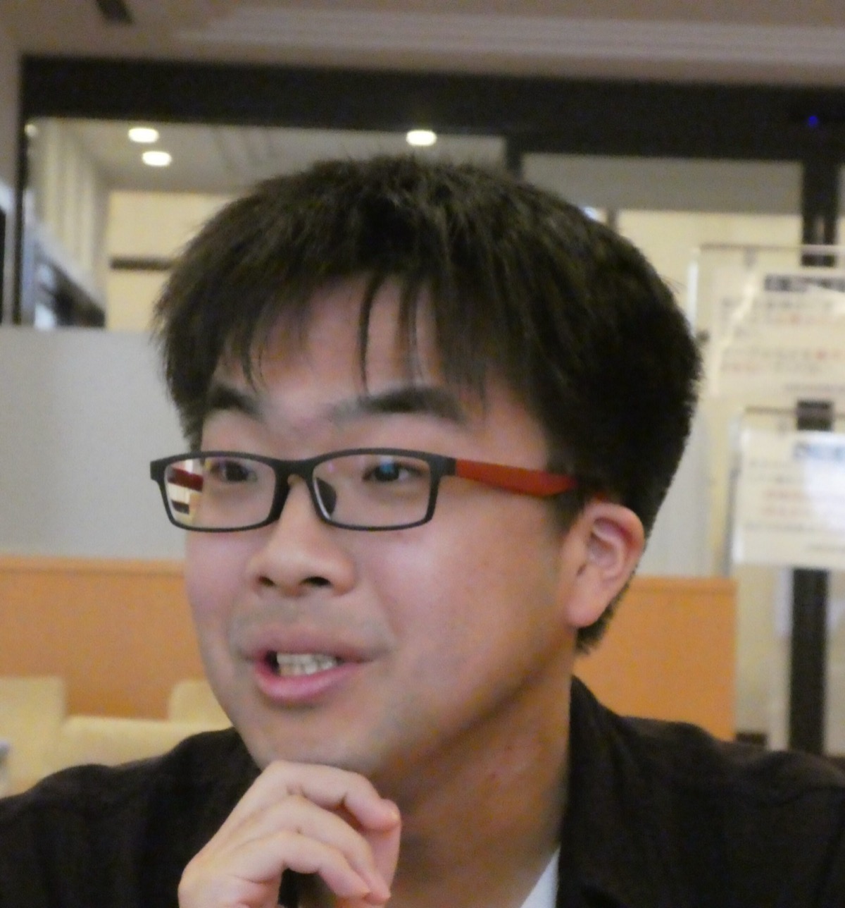 若林　良輔さん